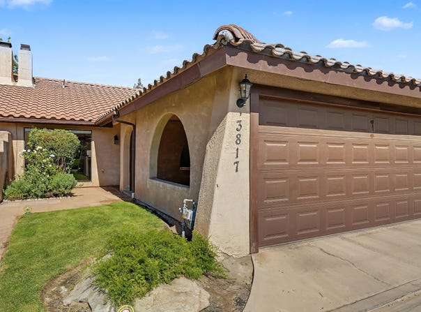 3817 W Damsen Avenue, Visalia, CA 93291