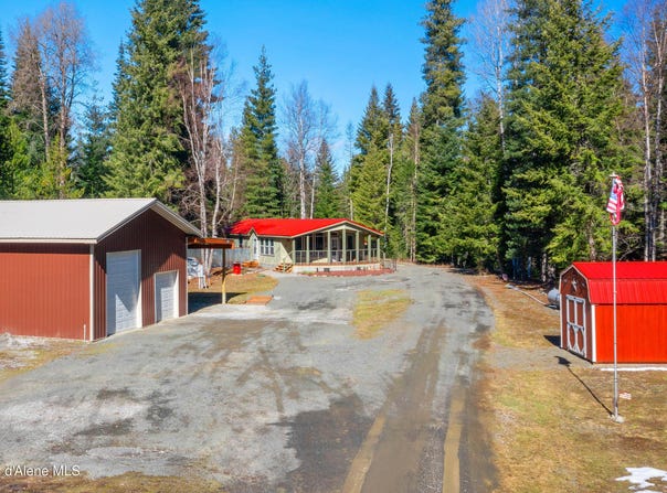 533 Artisan Way, Sandpoint, ID 83864