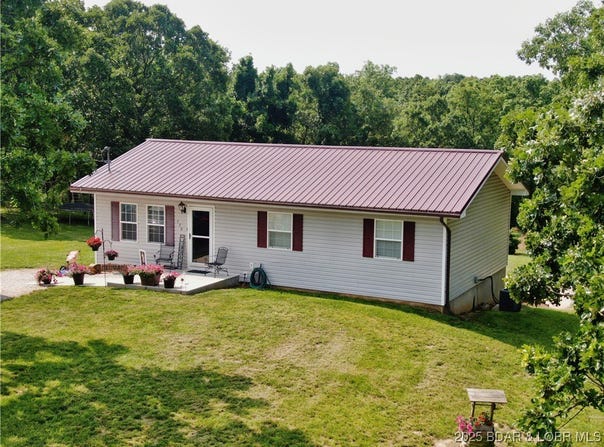 776 EE Highway, Iberia, MO 65486