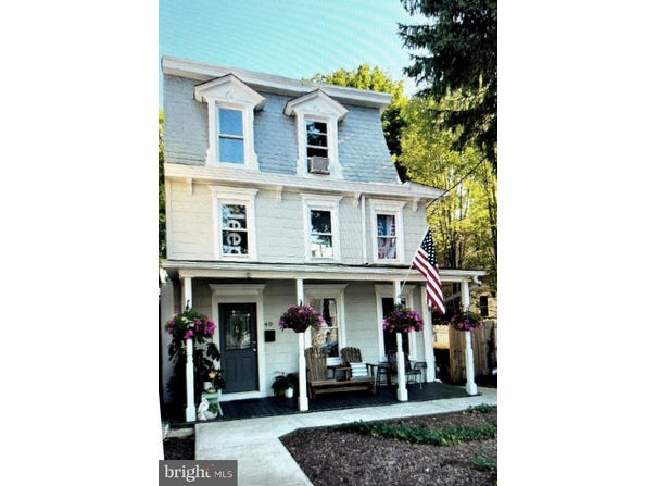 40 E POMFRET STREET, CARLISLE, PA 17013