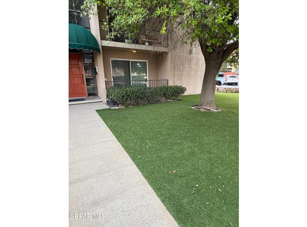 252 SHADOW MOUNTAIN Drive unit: E5, El Paso, TX 79912