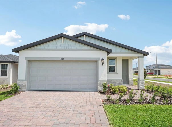 903 DONAHUE PASS, LAKE HAMILTON, FL 33851