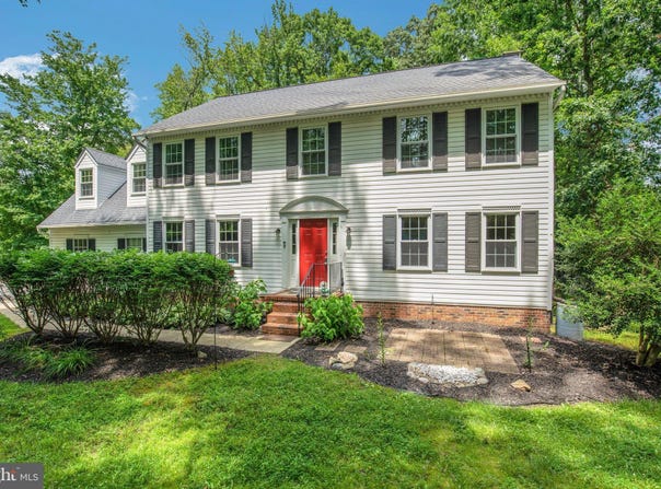 7504 LAKE SHORE DRIVE, OWINGS, MD 20736