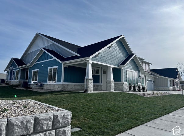 3527 S PEARCE FARM Ln, West Valley City, UT 84128