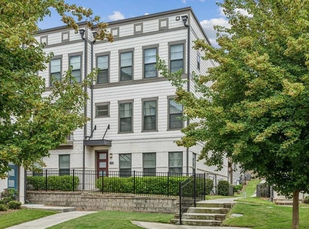 2028 Holtz Lane, Atlanta, GA 30318