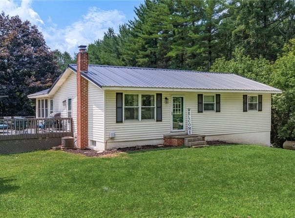 4280 Red Bud Road, Dresden, OH 43821