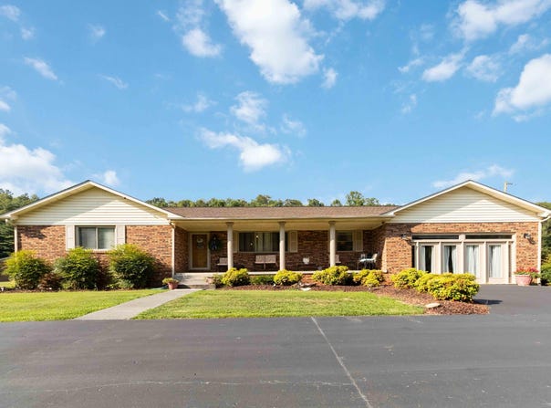 298 Dancey Branch Road, Cannon, KY 40923