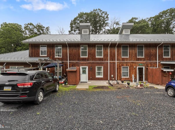65 PETERSBURG LANE, DUNCANNON, PA 17020
