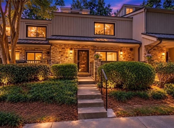 1252 Druid Knoll Dr NE, Brookhaven, GA 30319