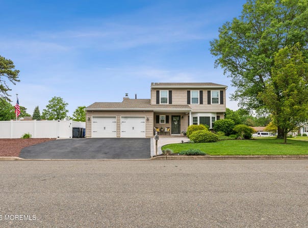 251 Worth Street, Brick, NJ 08724