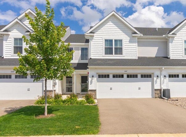 1507 Gable Drive, Carver, MN 55315