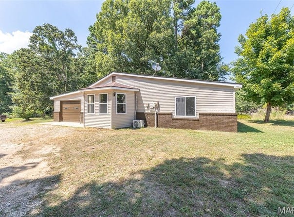 10576 Highway Pp, Poplar Bluff, MO 63901
