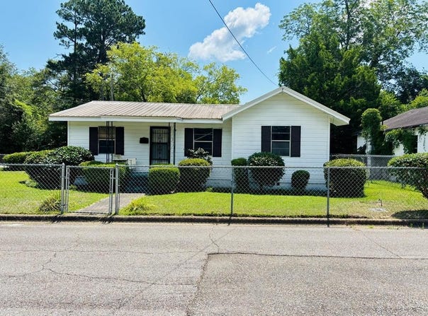 818 Parker, Dothan, AL 36303