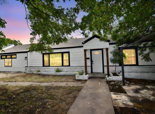 1511 S High Street, Brady, TX 76825