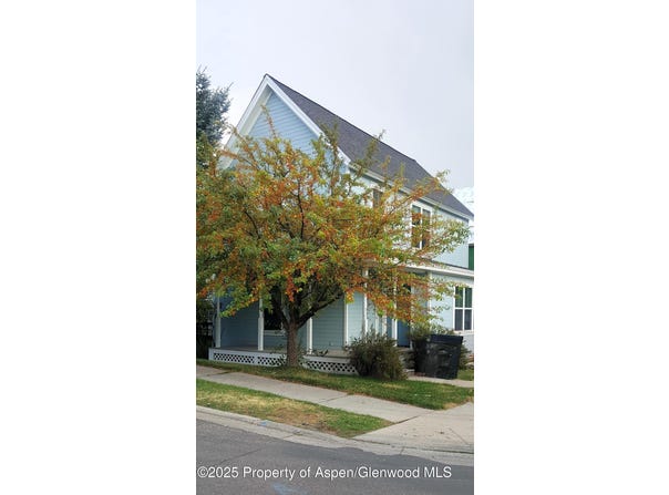 1608 CRAWFORD Way, Glenwood Springs, CO 81601