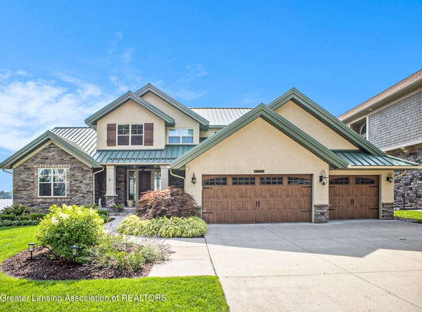 6248 W Reynolds Road, Haslett, MI 48840