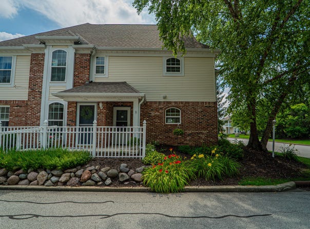 773 Forest Glen Drive, Valparaiso, IN 46385