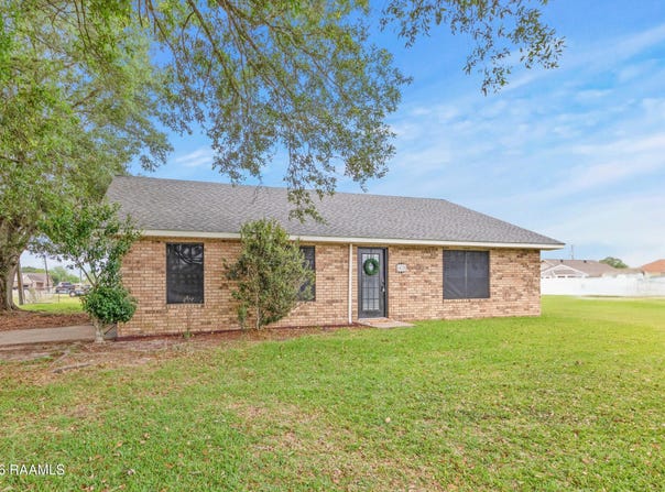 10728 Sandra Drive, Kaplan, LA 70548