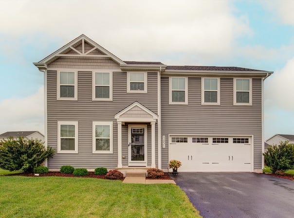 3451 Big Bend Drive, Montgomery, IL 60538