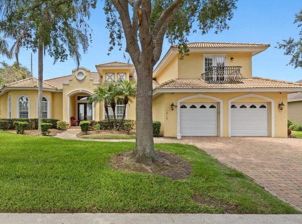 1319 JOHNS COVE LN, OAKLAND, FL 34787