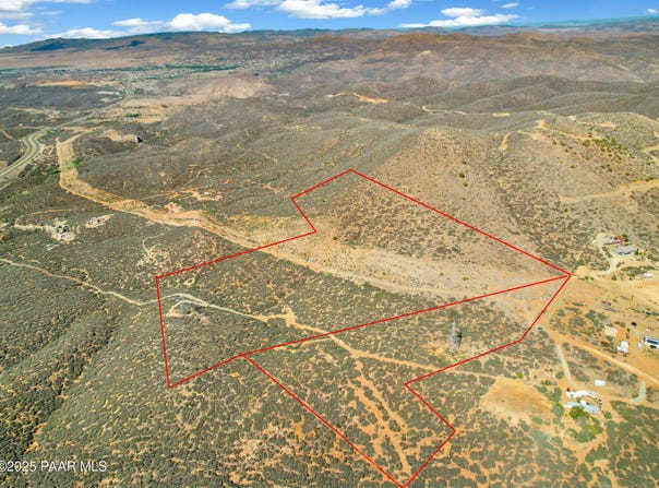 6086 S Country Road, Mayer, AZ 86333