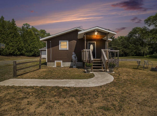 6168 N OCEANA DRIVE, HART, MI 49420