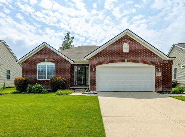 8934 Creekway Drive, Ypsilanti, MI 48197