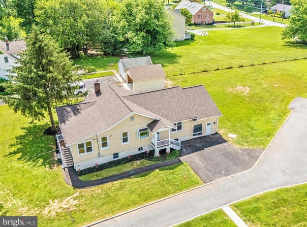 692 RIDGE ROAD, MOUNT AIRY, MD 21771