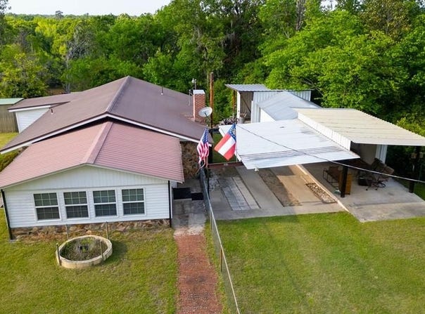 189 High Bluff, Baxley, GA 31513