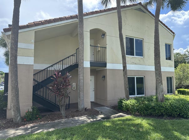815 W Boynton Beach Boulevard, Boynton Beach, FL 33426