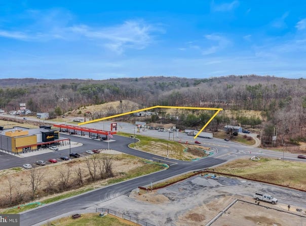 3425 VALLEY Road, BERKELEY SPRINGS, WV 25411