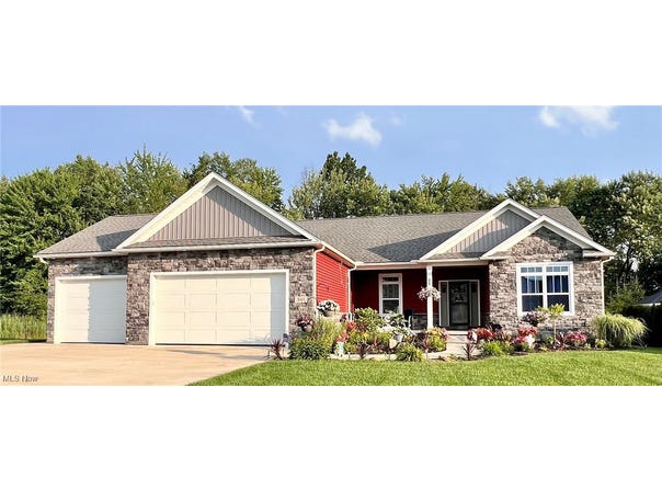 341 Cherry Ridge, Tallmadge, OH 44278