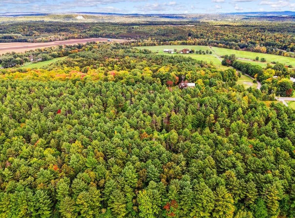 Anson Road, Starks, ME 04911