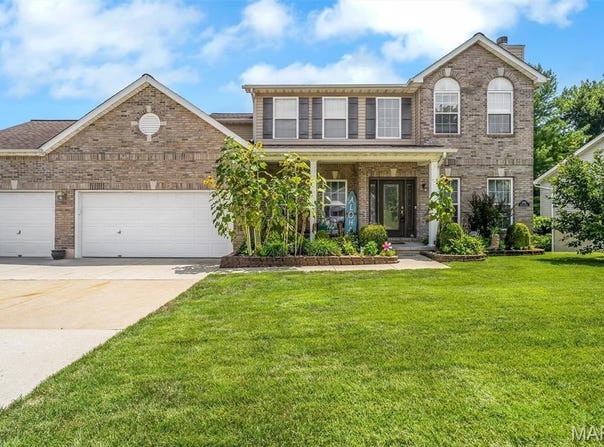 2292 Fairway, High Ridge, MO 63049