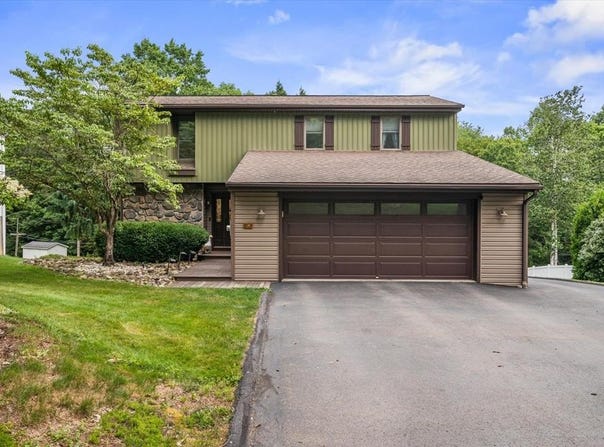 201 N 3rd Ave, Clarion, PA 16214