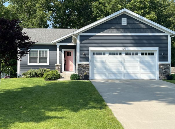 2650 Eagle Ridge, Muskegon, MI 49444