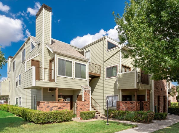 3129 Sondra Drive, Fort Worth, TX 76107