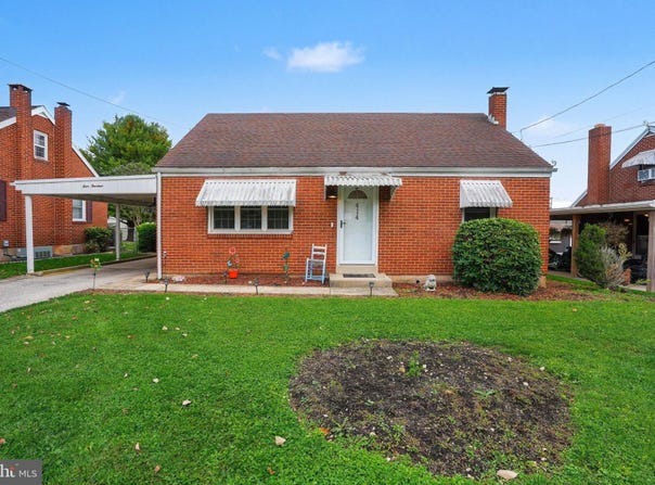 414 GARY Avenue, LEBANON, PA 17046