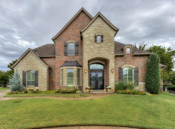 616 Beckman Court, Yukon, OK 73099