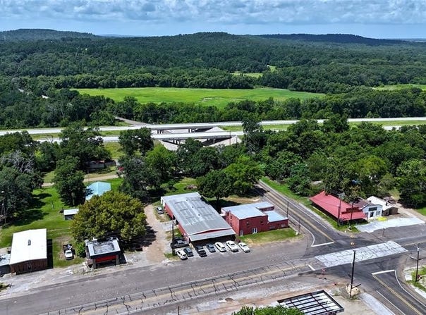 15500 US Hwy 175 E, Poynor, TX 75782