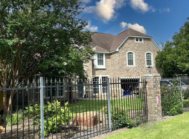 929 N Horton ST, La Grange, TX 78945