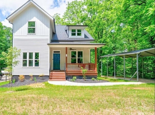 600 S Cline Avenue, Newton, NC 28658