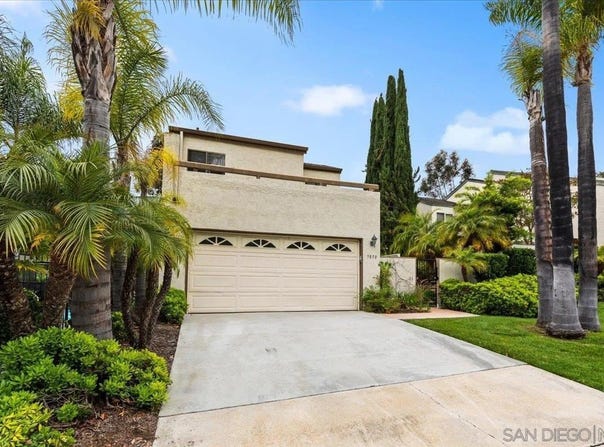 5850 Menorca Dr, San Diego, CA 92124