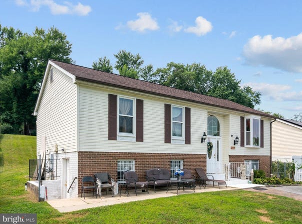 6619 GREENVALE, RIVERDALE, MD 20737