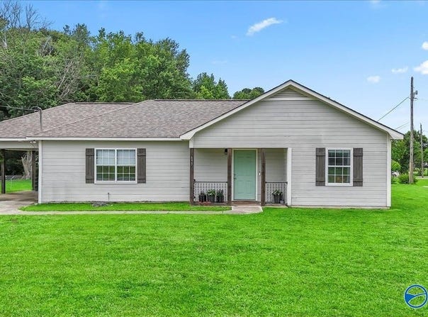 695 Beulah Cut-Off Road, Boaz, AL 35950