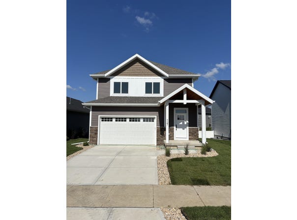 727 Schubert Street, Verona, WI 53593