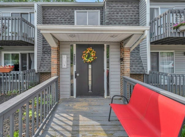 6225 HIDDEN CREEK CREEK 223, LORAIN, OH 44053