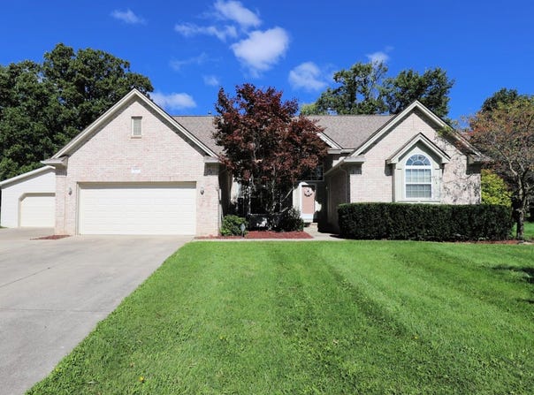 5273 Sequoia Court, Grand Blanc, MI 48439