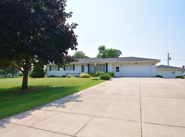 244 7th Street, Jesup, IA 50648