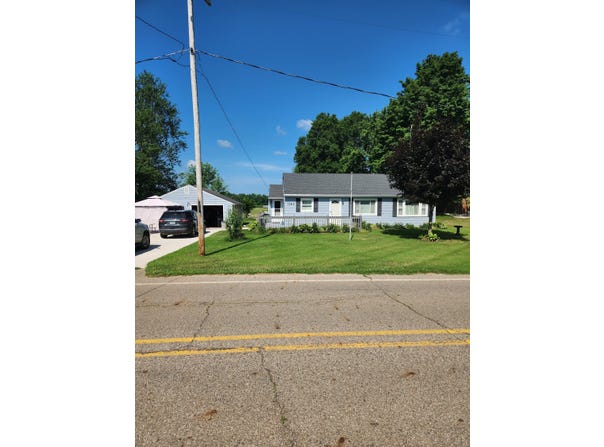 1762 5th Street, Martin, MI 49070
